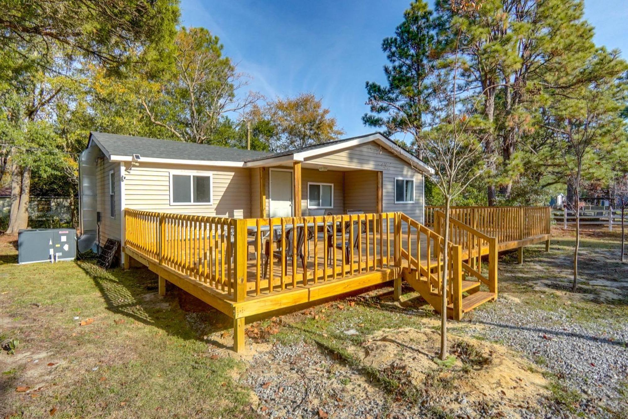 About 8 Mi To Pinehurst Cozy Home With Extended Deck! Aberdeen Экстерьер фото